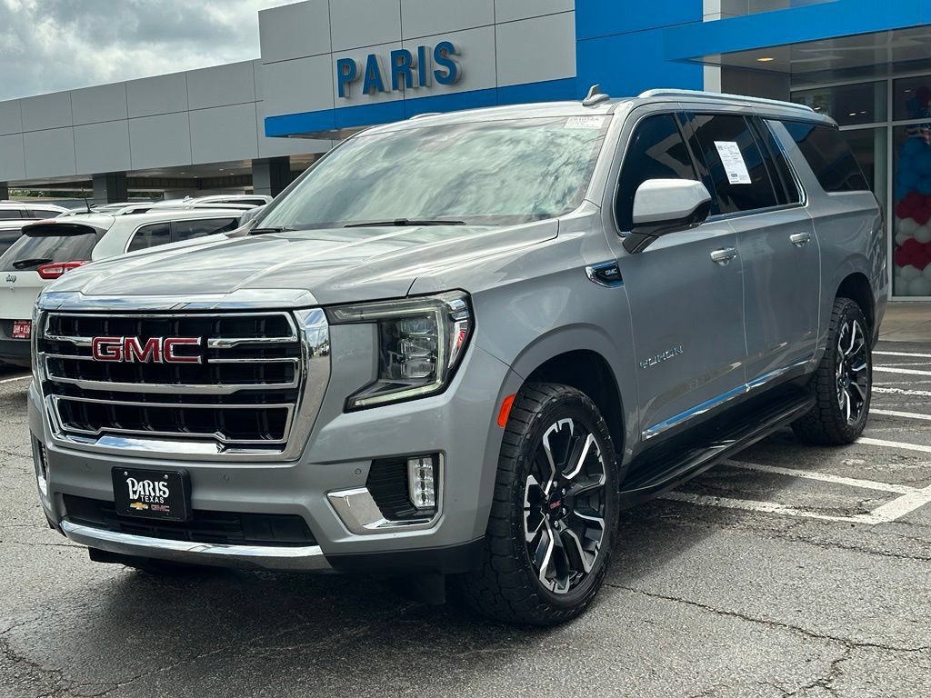 Used 2023 GMC Yukon XL SLT AWD/4WD image 3