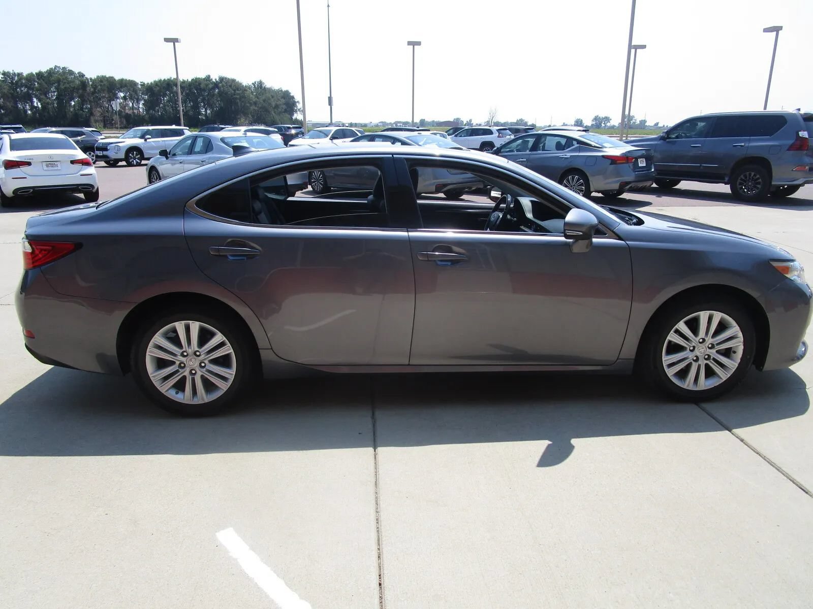 Used 2015 Lexus ES 350 w/ Premium Package FWD image 20