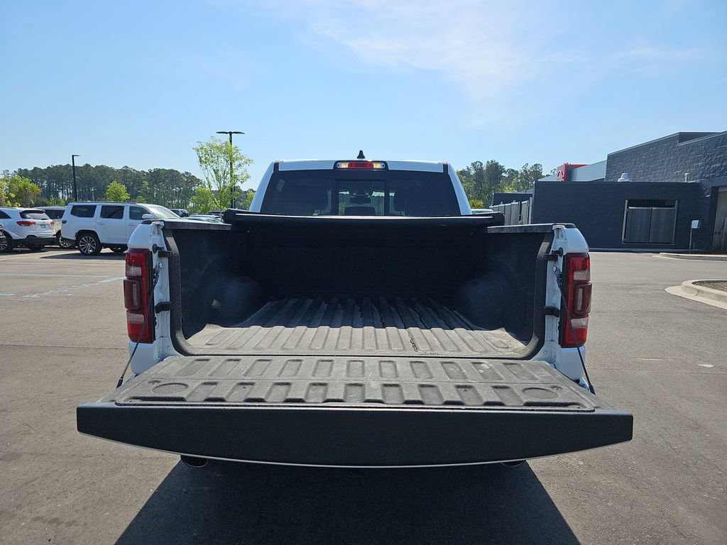 Used 2019 RAM 1500 Laramie RWD image 17