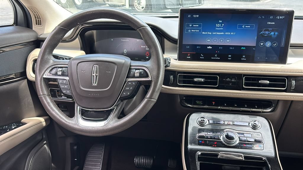 Used 2021 Lincoln Nautilus AWD image 7