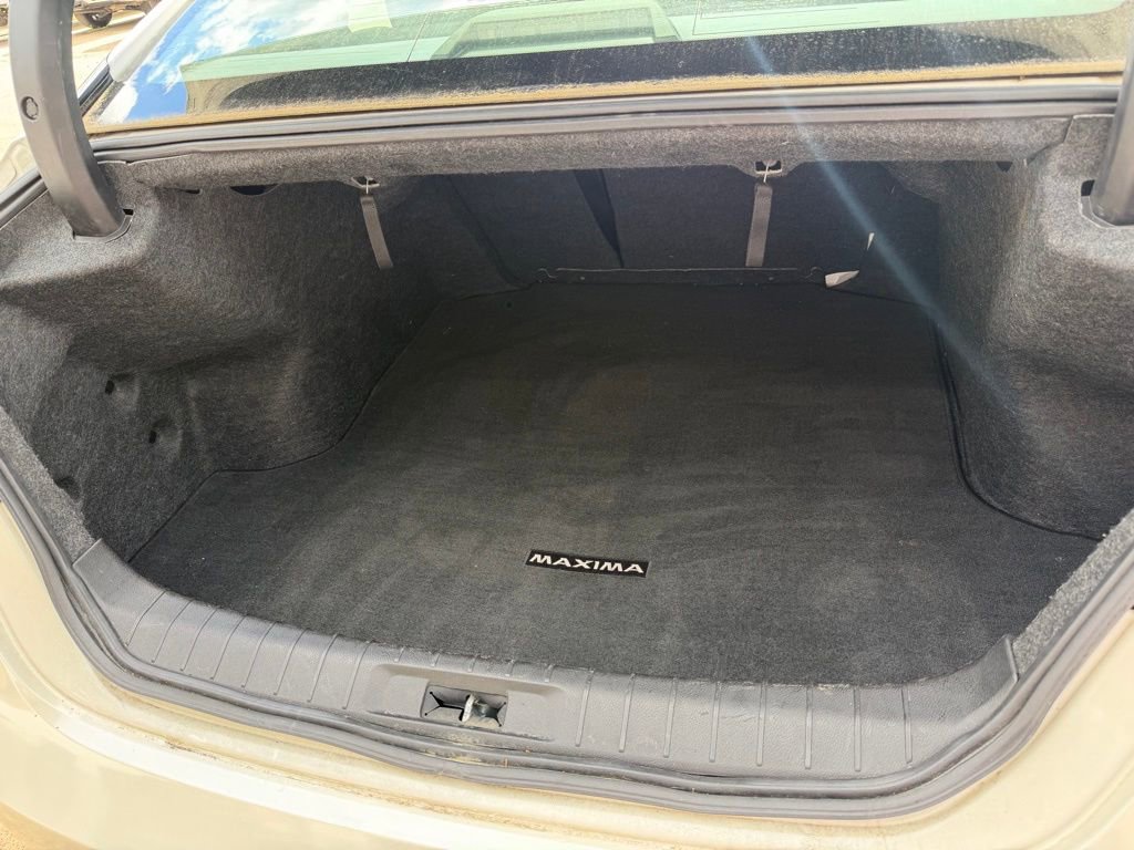 Used 2017 Nissan Maxima Platinum image 7