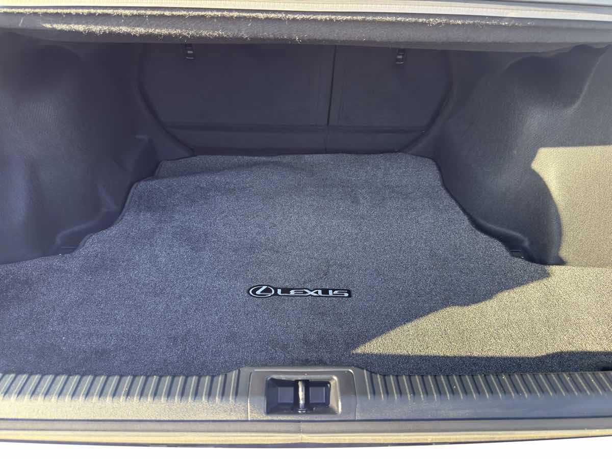 Used 2023 Lexus IS 350 F Sport w/ Memory Package RWD image 26