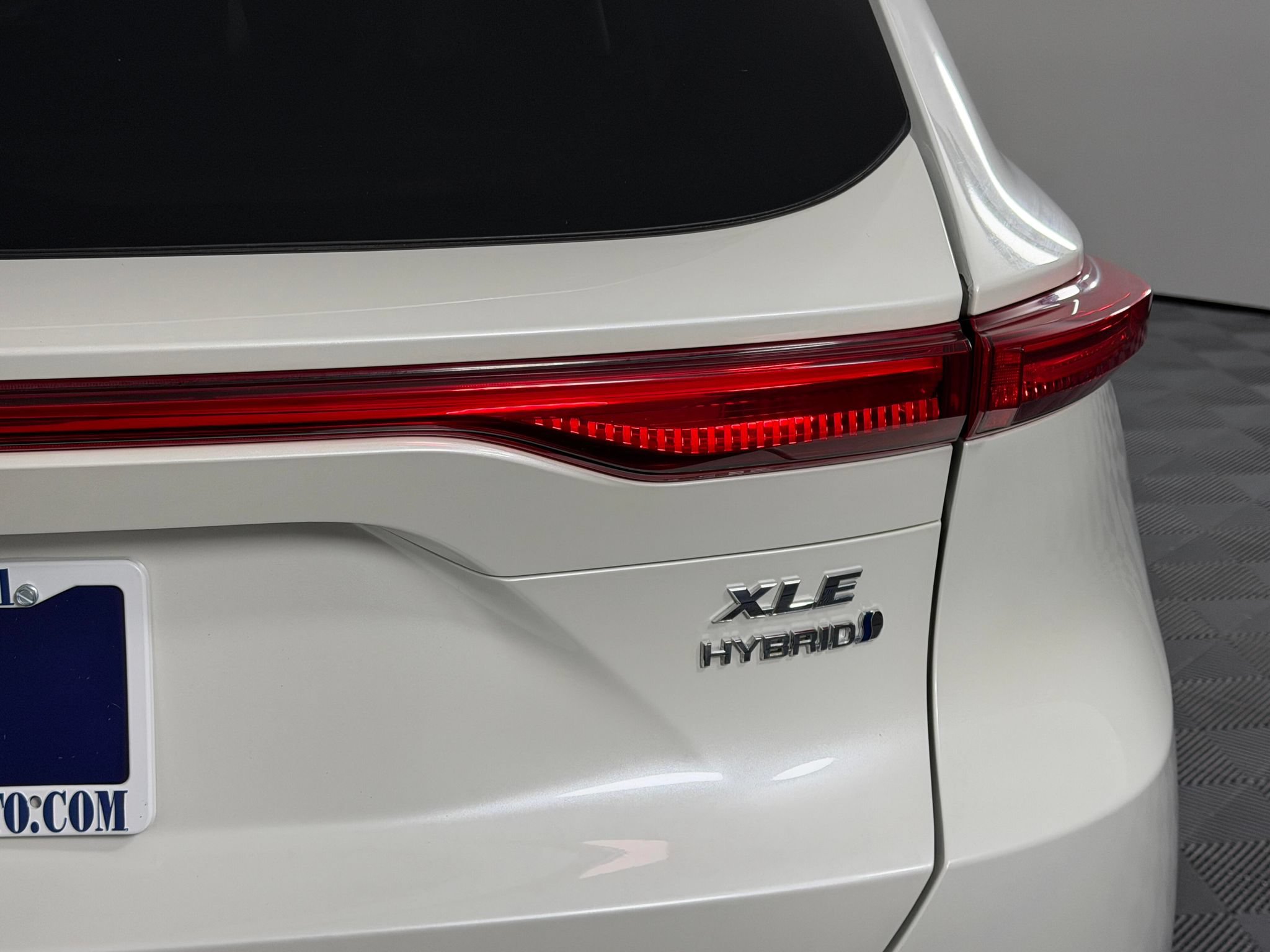 Used 2021 Toyota Venza XLE AWD/4WD image 10