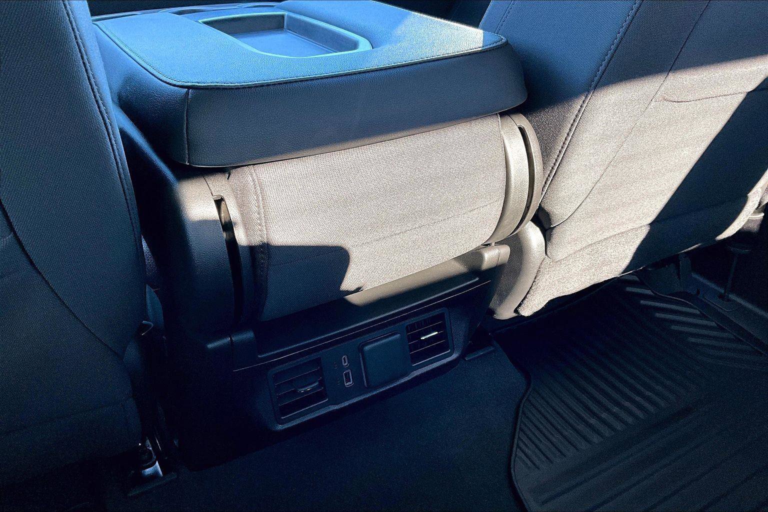 Used 2024 GMC Sierra 1500 Elevation AWD/4WD image 33