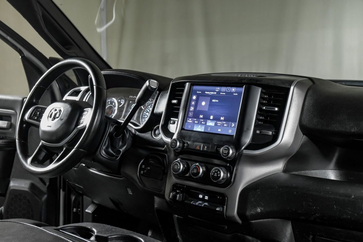 Used 2022 RAM 2500 Big Horn AWD/4WD image 23