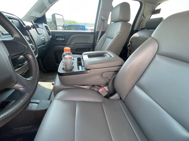Used 2015 Chevrolet Silverado 2500 W/T w/ WT Convenience Package AWD/4WD image 39