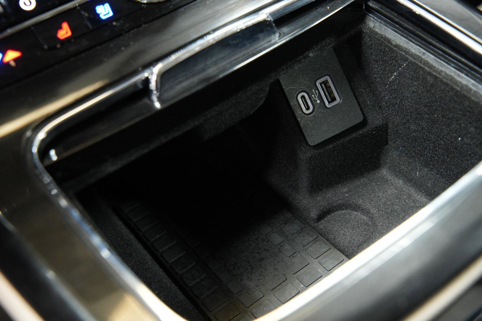 Used 2022 Lincoln Nautilus Reserve image 39