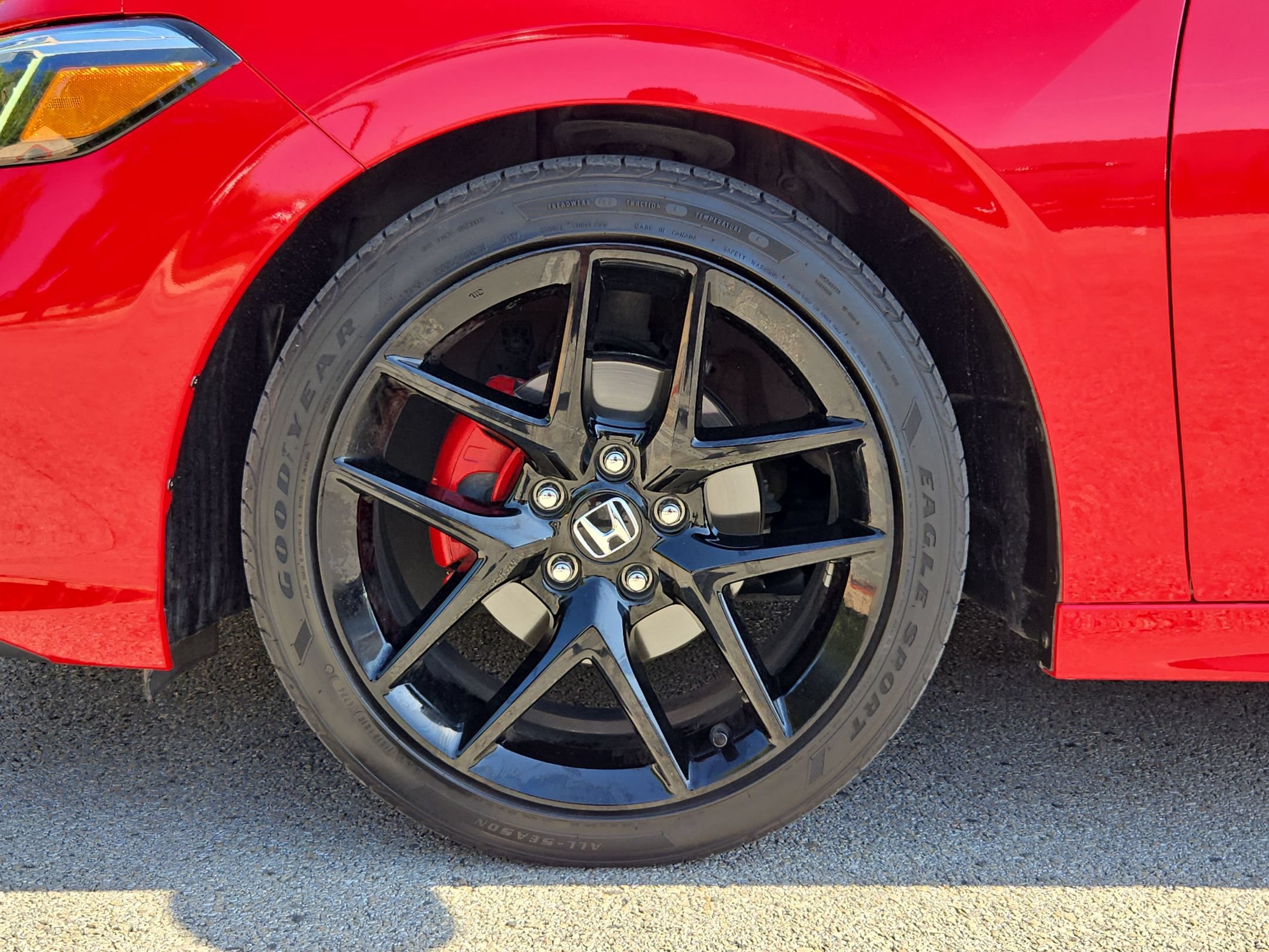 Certified 2025 Honda Civic Sport image 30
