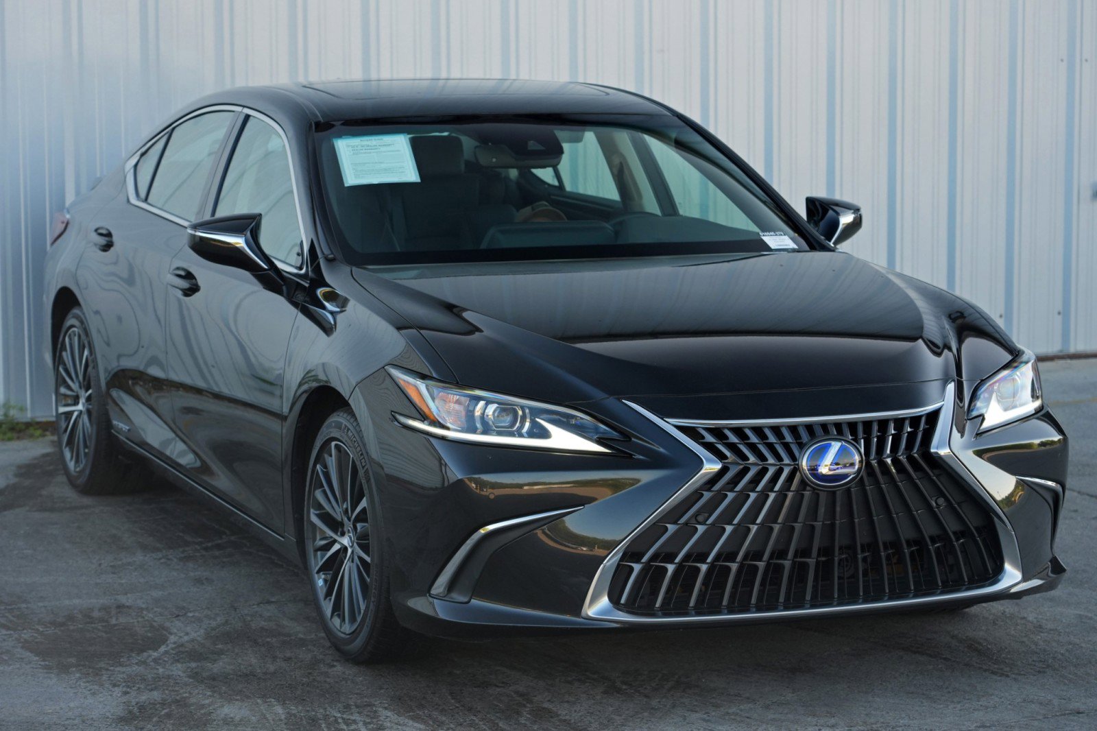 Used 2022 Lexus ES 300h w/ Premium Package FWD image 55