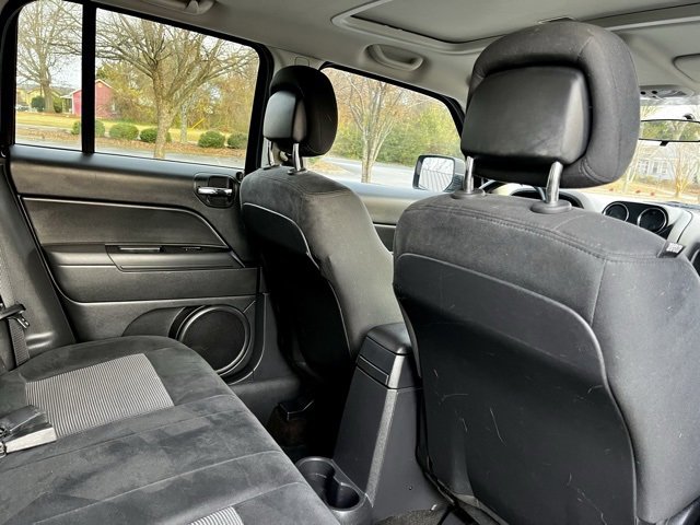 Used 2014 Jeep Patriot Latitude w/ Sun/Sound Group image 20