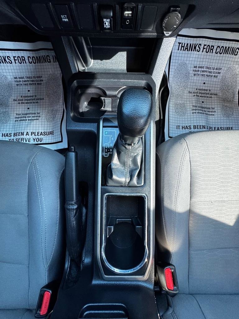 Used 2019 Toyota Tacoma SR5 image 21