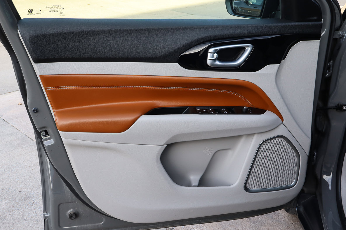 Used 2022 Jeep Compass Limited image 13