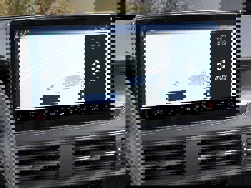 New 2026 Lincoln Corsair Premiere image 14