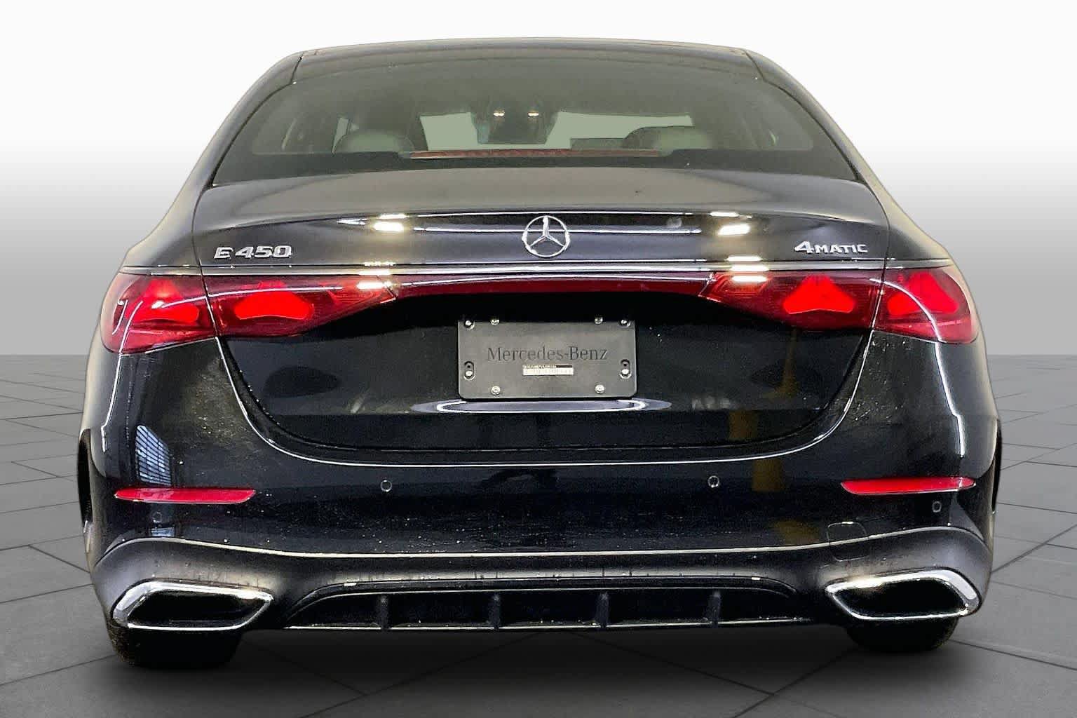 New 2027 Mercedes-Benz E 450 4MATIC Sedan image 4