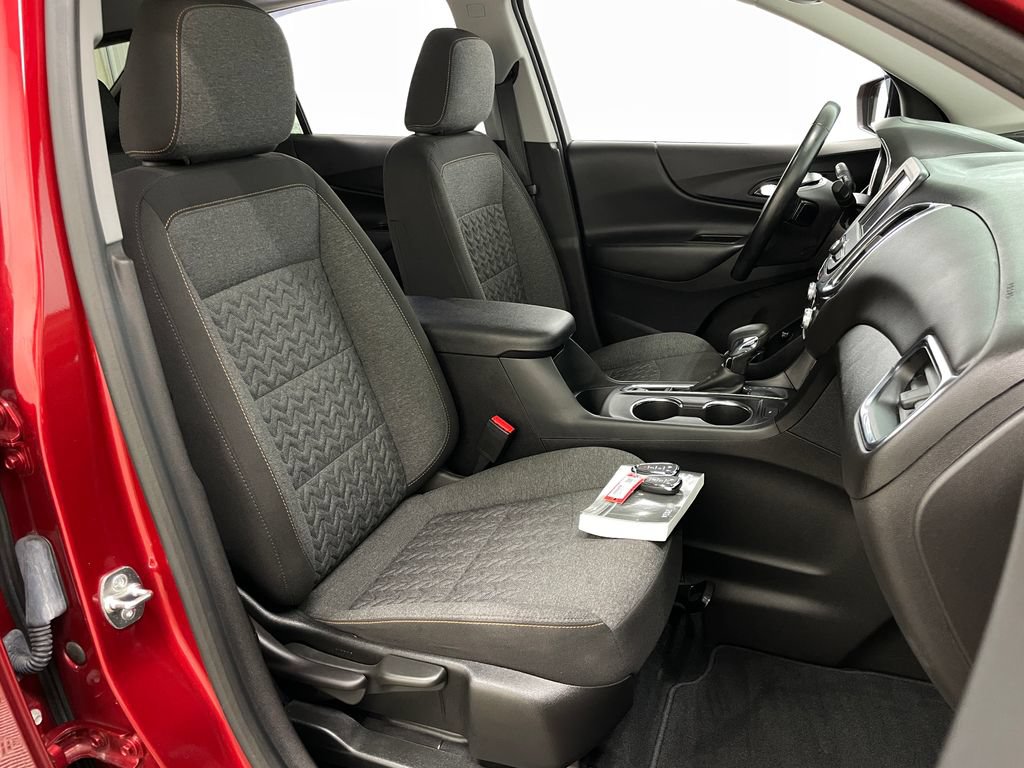 Certified 2024 Chevrolet Equinox LT FWD image 38