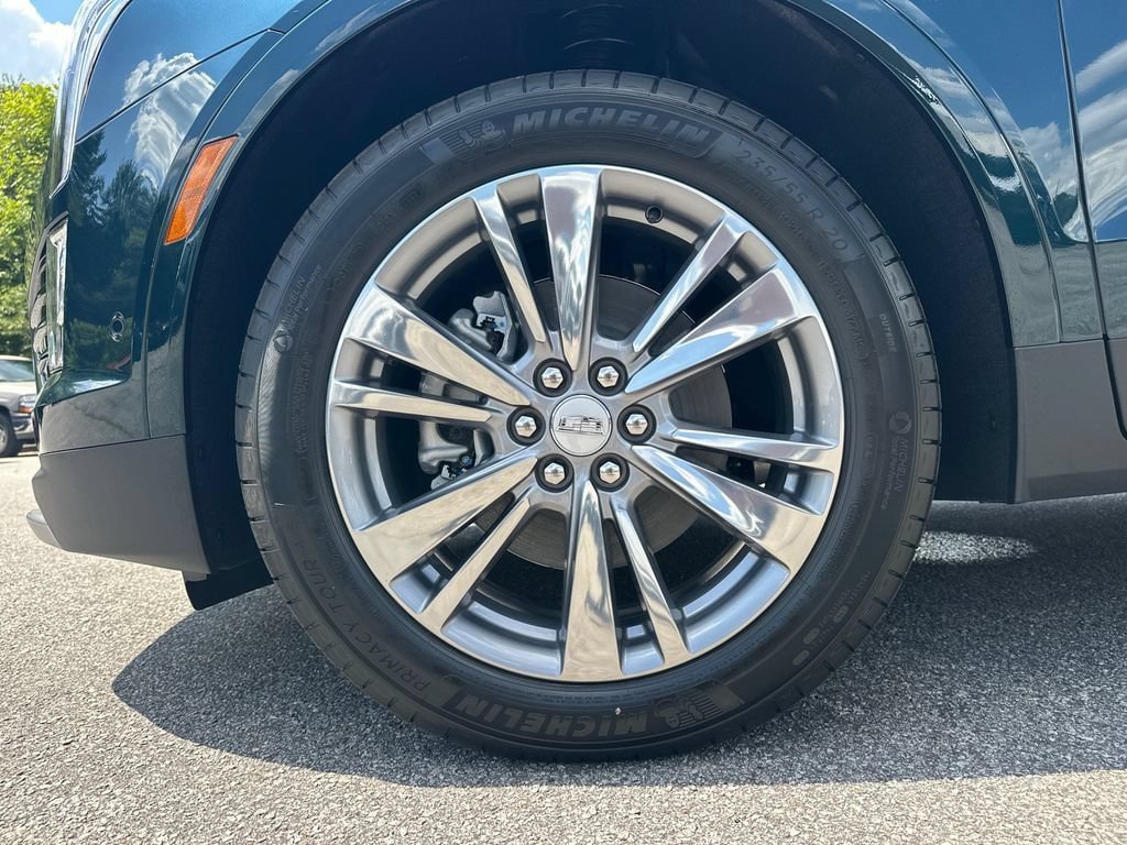 New 2026 Cadillac XT5 Premium Luxury w/ Driver Assist Package FWD image 11