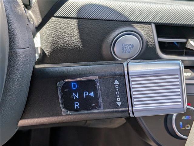 New 2025 Hyundai Sonata SEL AWD/4WD image 13