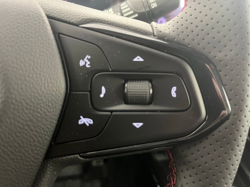 New 2026 Chevrolet Trax RS w/ Sunroof Package image 27