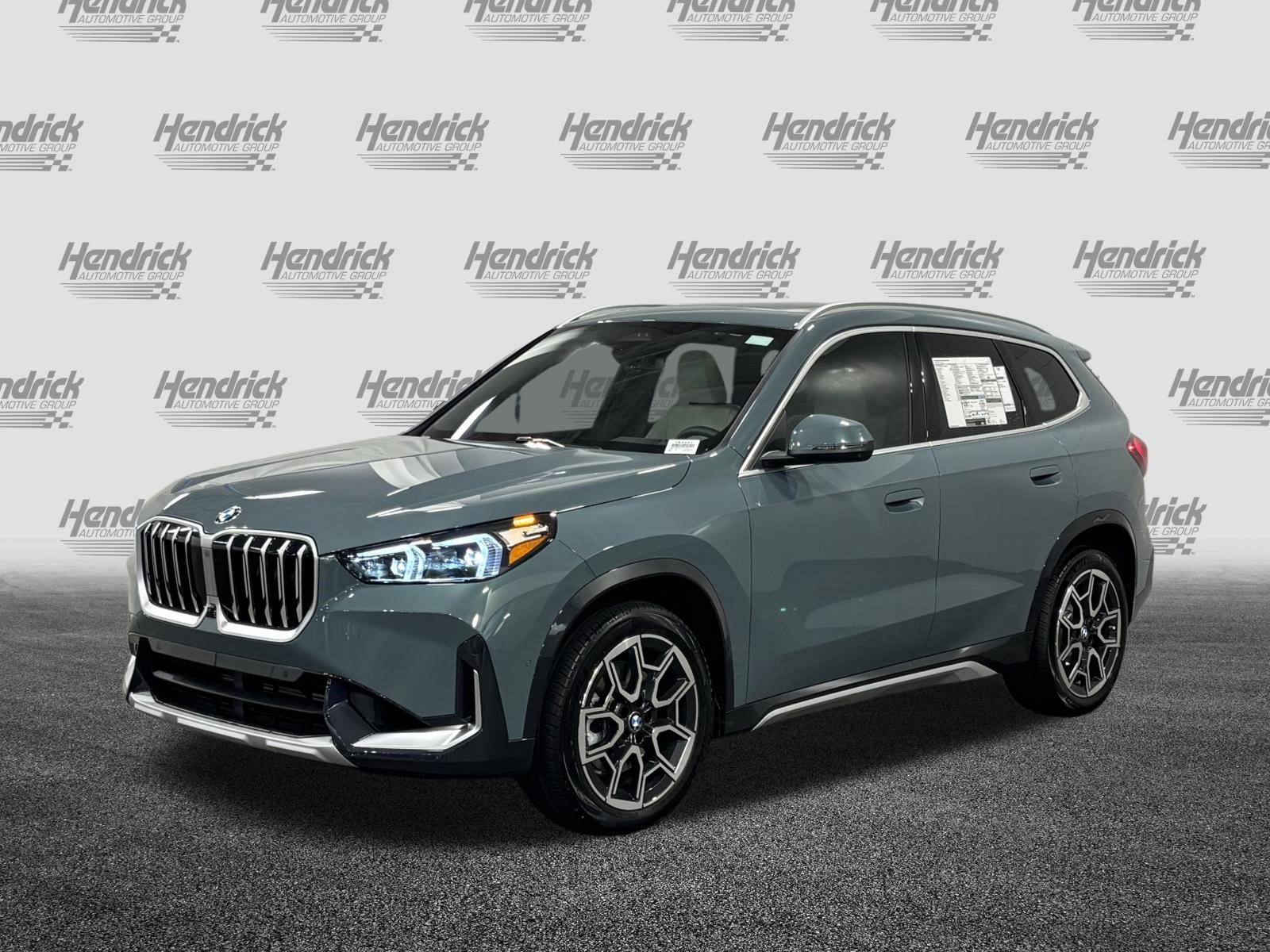 New 2026 BMW X1 xDrive28i w/ Technology Package AWD/4WD image 3