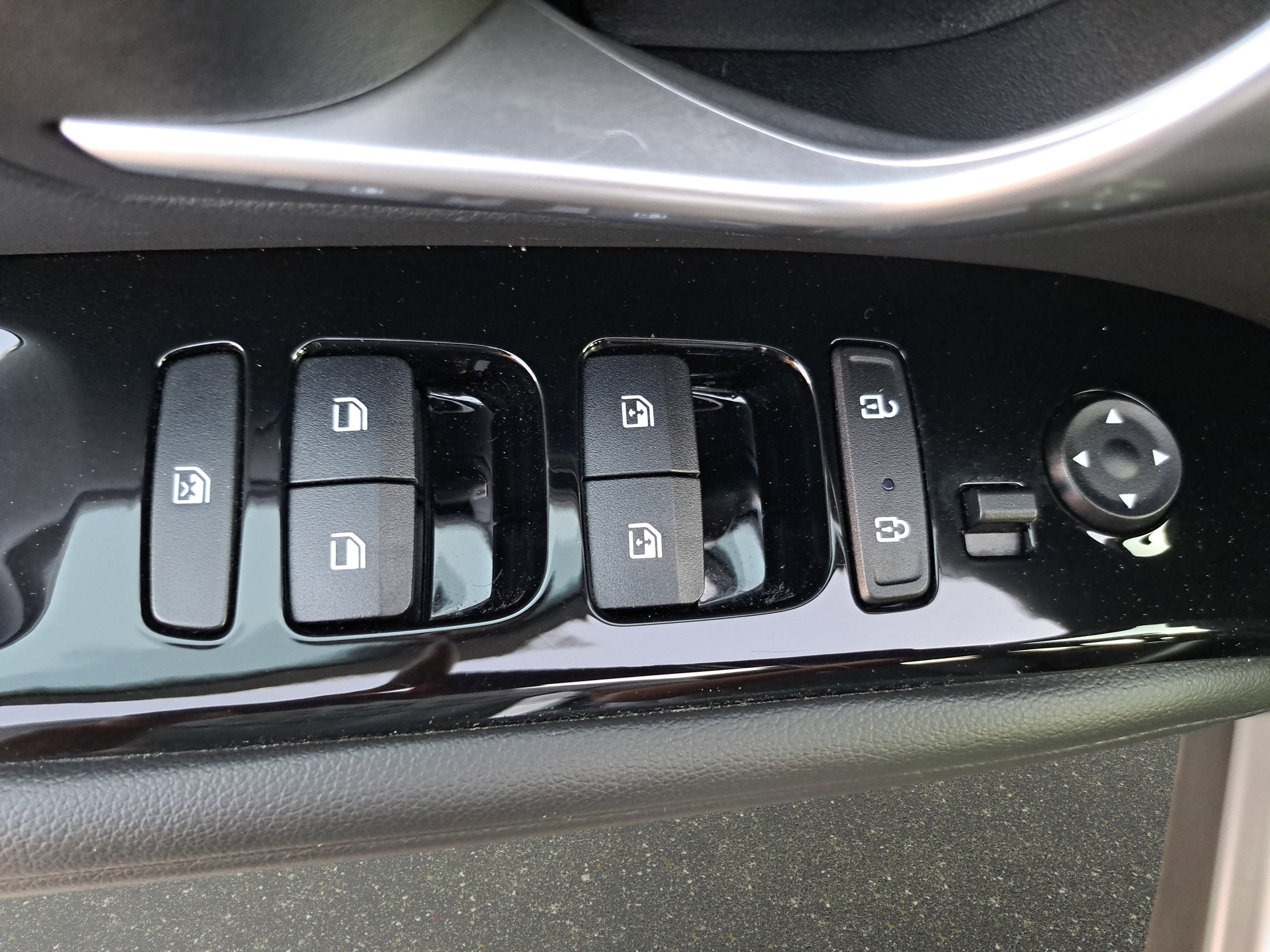 Used 2022 Hyundai Tucson SEL w/ Convenience + Premium Package image 28