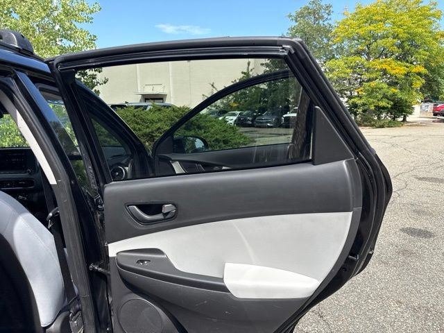 Used 2023 Hyundai Kona SEL AWD/4WD image 33