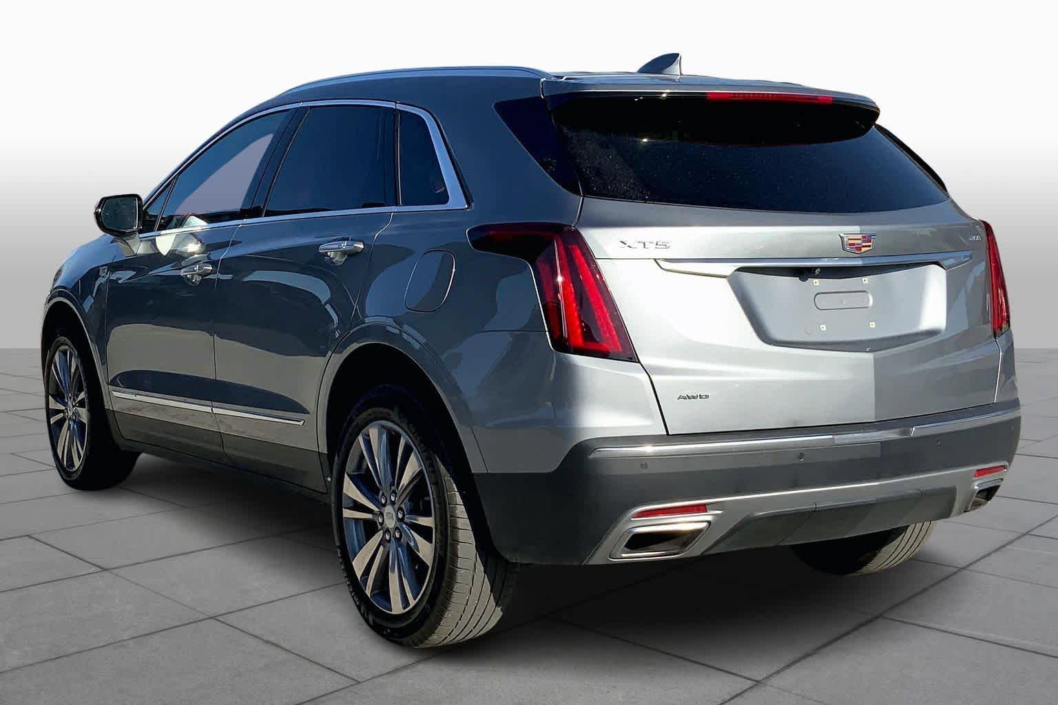 Used 2024 Cadillac XT5 Premium Luxury AWD/4WD image 12