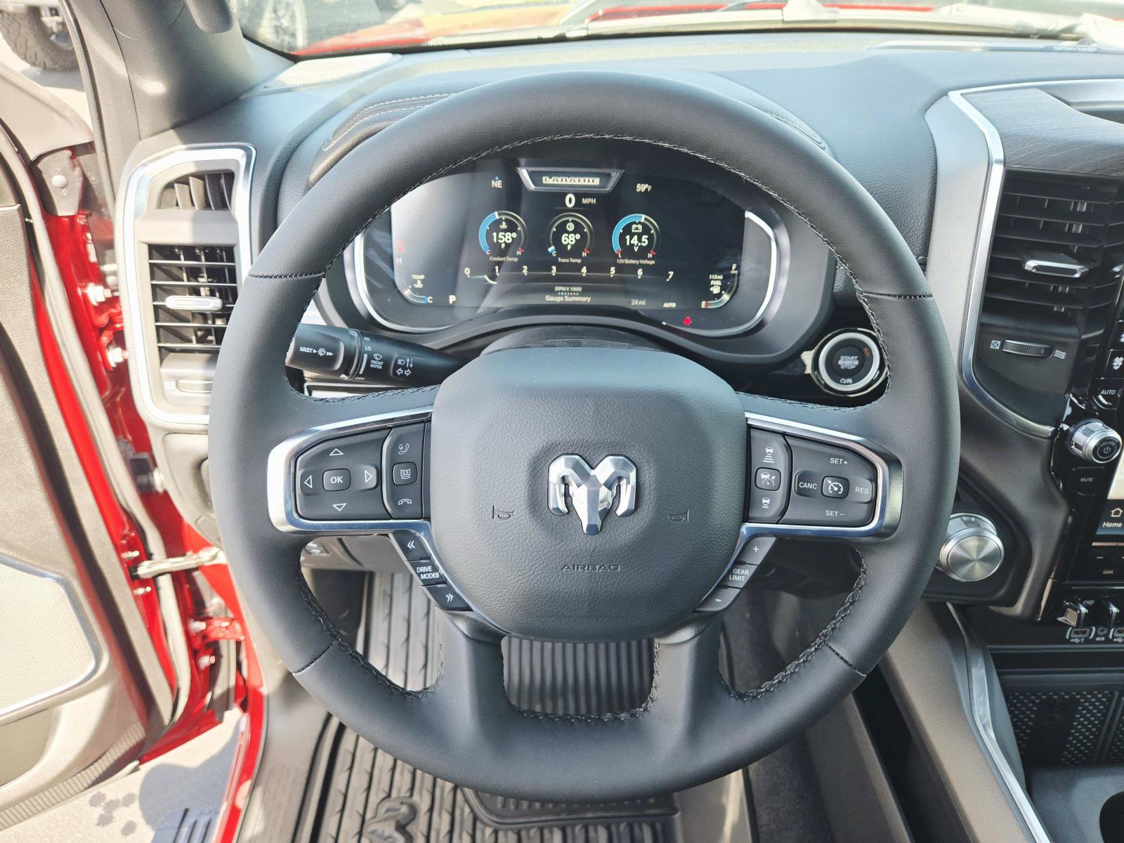 New 2026 RAM 1500 Laramie AWD/4WD image 22