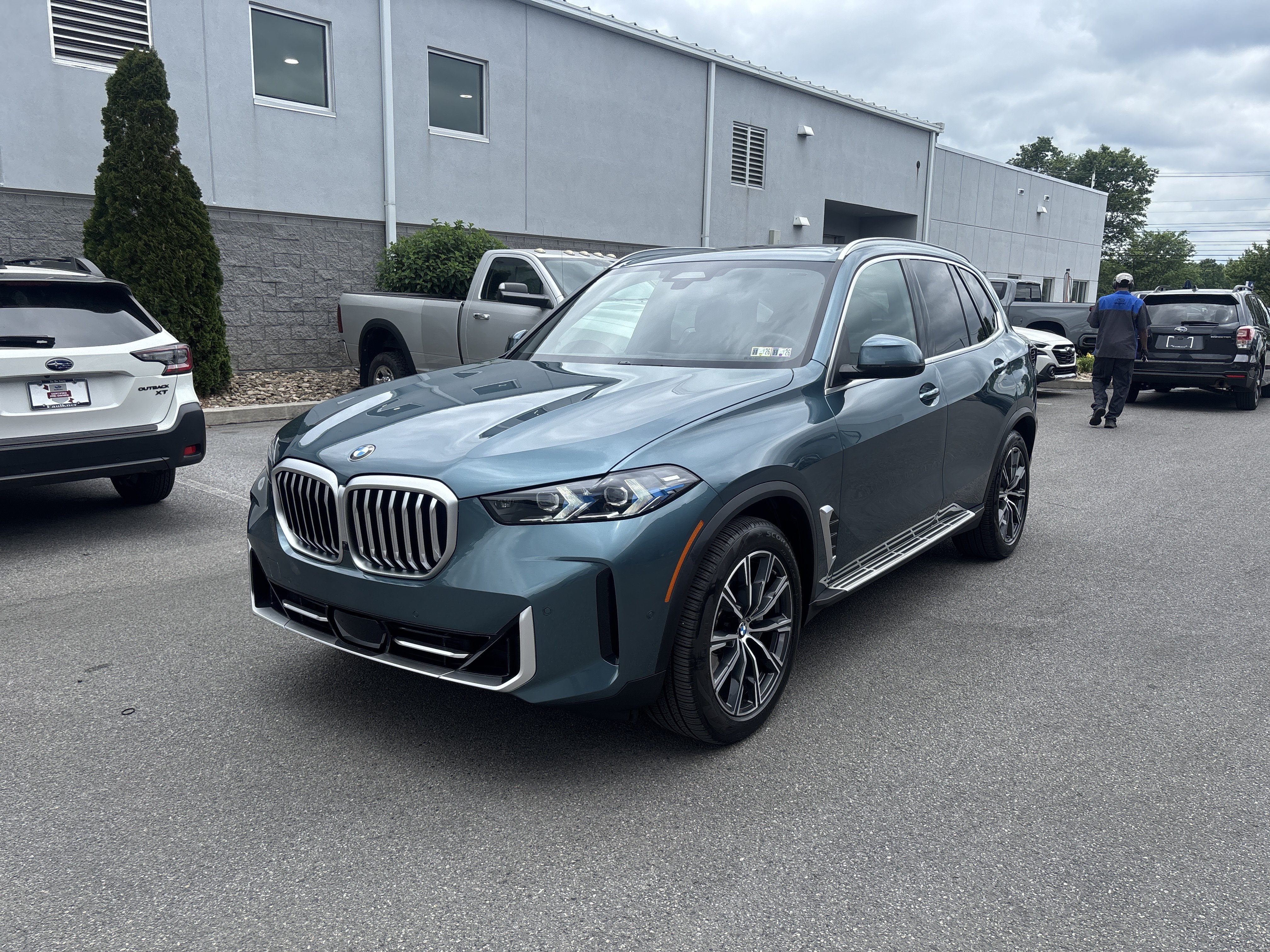 Used 2025 BMW X5 xDrive40i AWD/4WD image 14