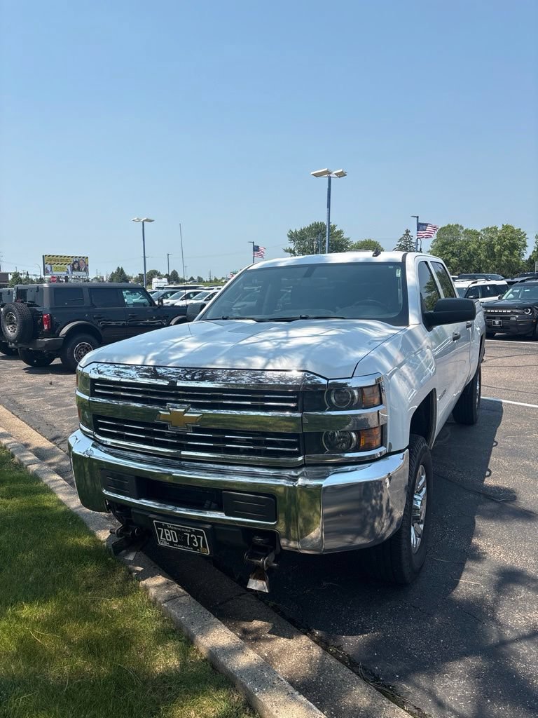 Used 2015 Chevrolet Silverado 2500 LT AWD/4WD image 4
