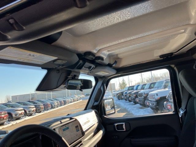 New 2026 Jeep Gladiator Mojave AWD/4WD image 14