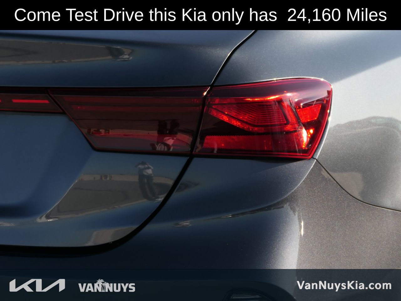 Used 2023 Kia Forte LXS image 4