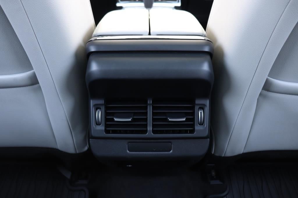 Used 2023 Land Rover Range Rover Evoque S image 66