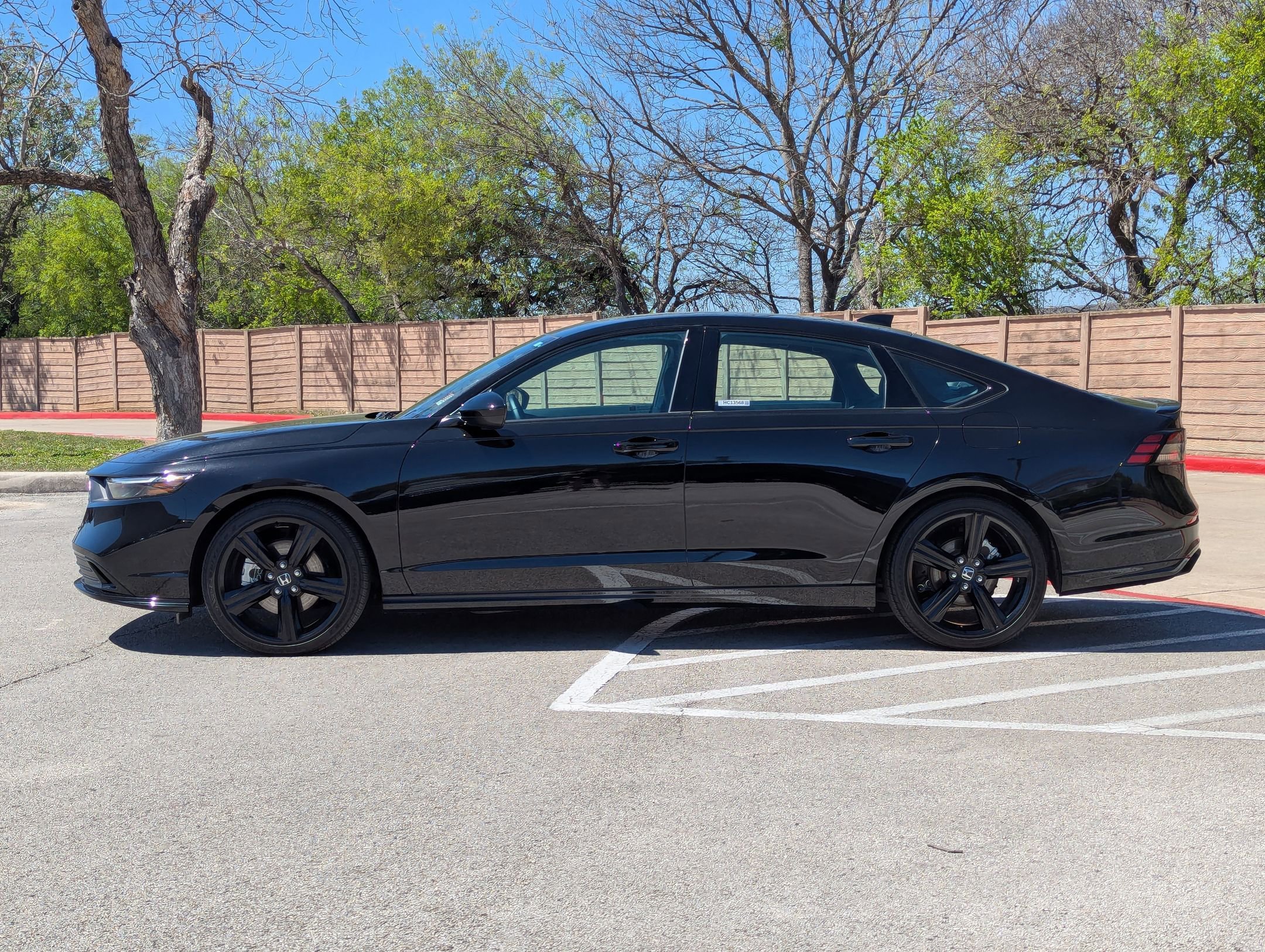 Used 2025 Honda Accord Sport image 6