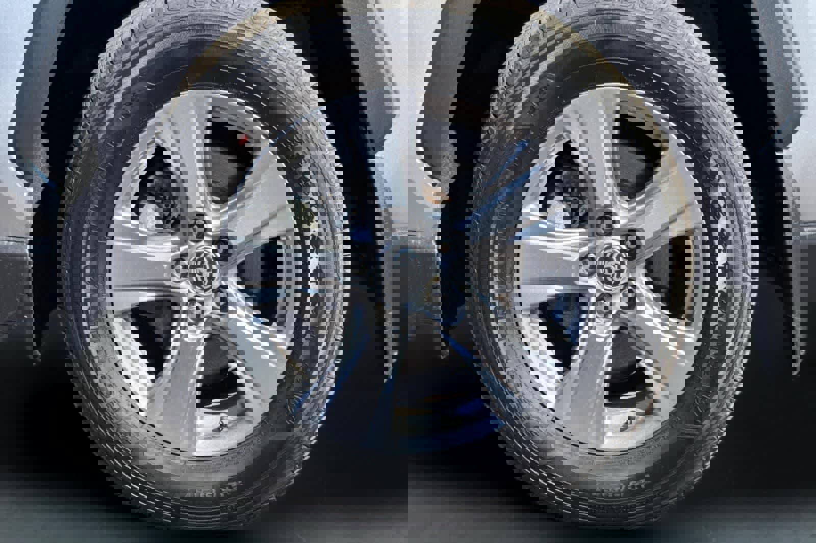 Used 2022 Toyota RAV4 XLE image 30