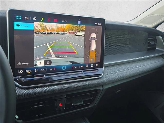 New 2026 Volkswagen Tiguan S image 13