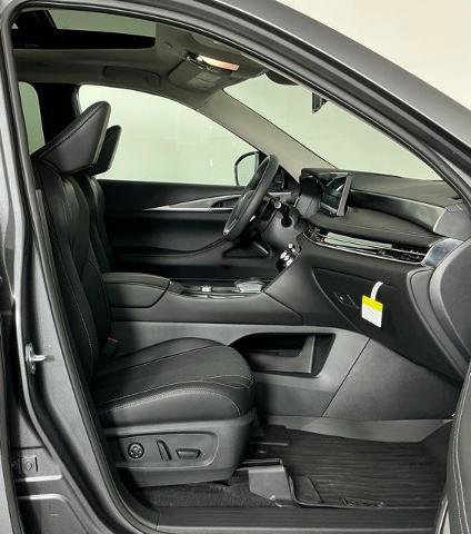 Certified 2026 INFINITI QX60 Pure w/ Cargo Package FWD image 28