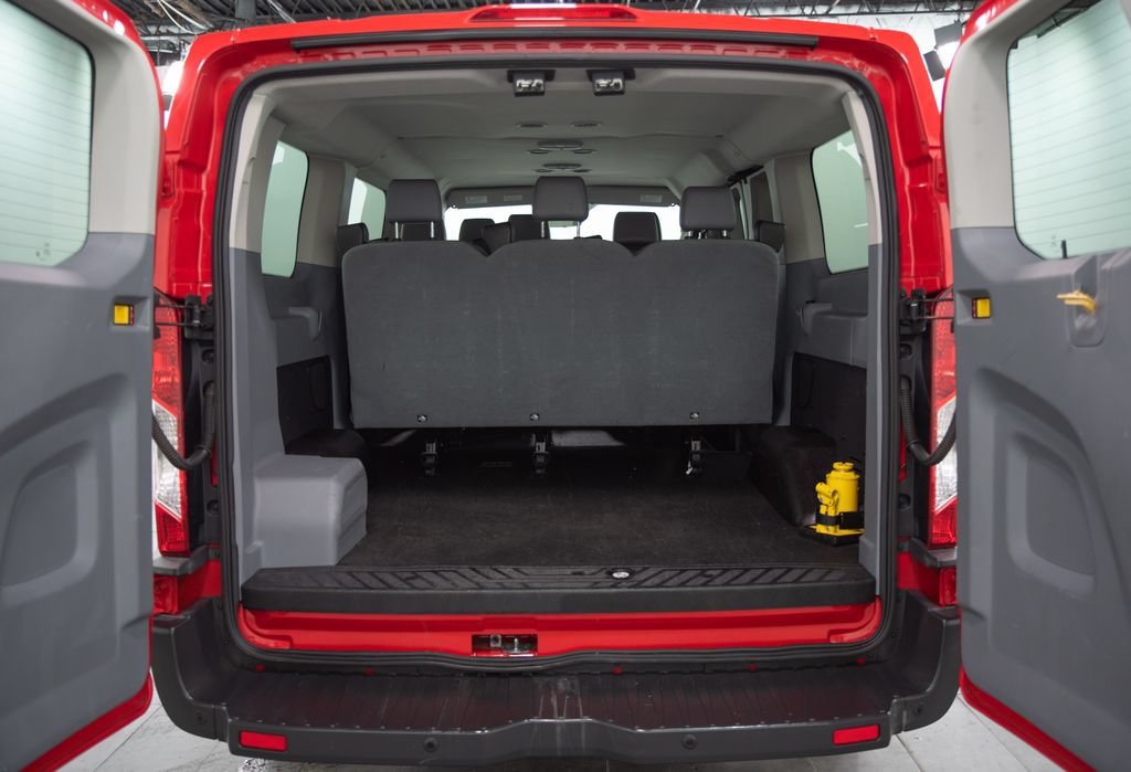 Used 2018 Ford Transit 150 XL RWD image 12
