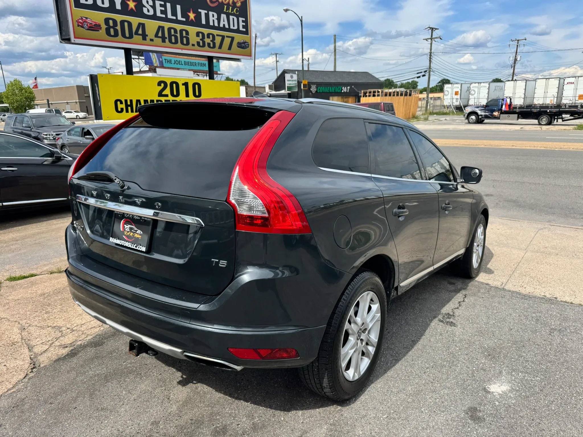 Used 2016 Volvo XC60 T5 Premier FWD image 3