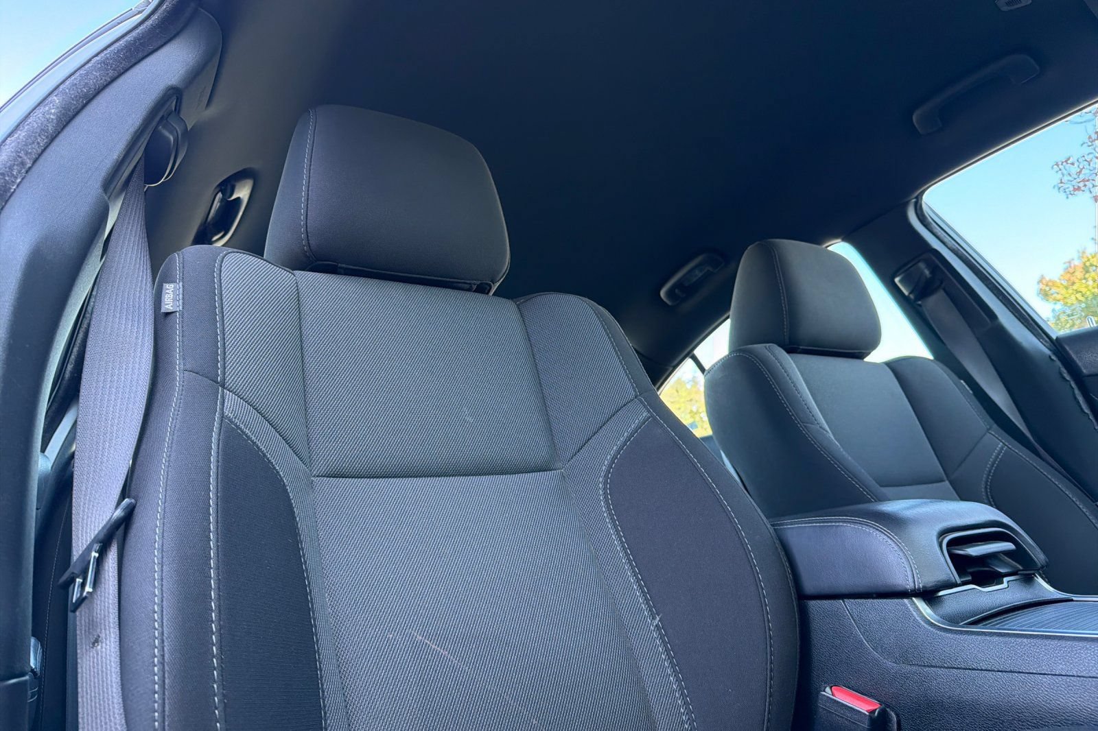Used 2018 Dodge Charger SXT Plus RWD image 16