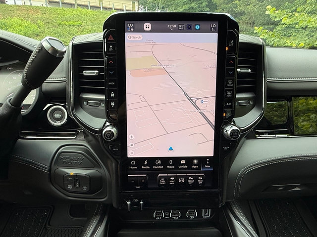 New 2026 RAM 3500 Limited AWD/4WD image 32
