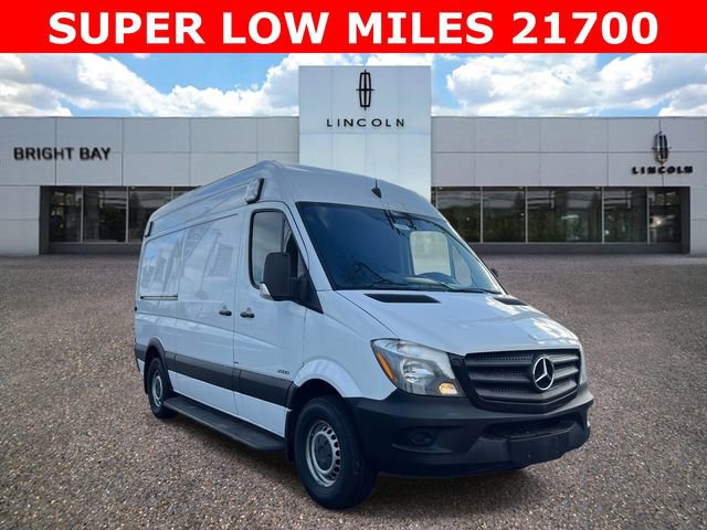 Used 2015 Mercedes-Benz Sprinter 2500 image 1