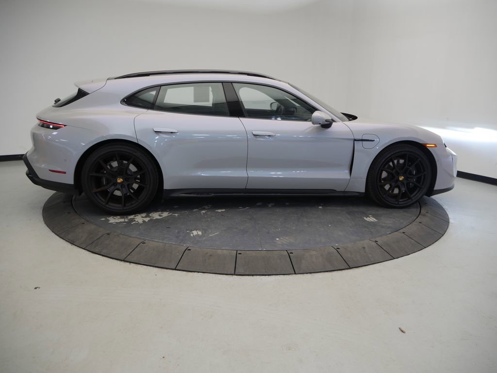 Certified 2023 Porsche Taycan GTS image 8