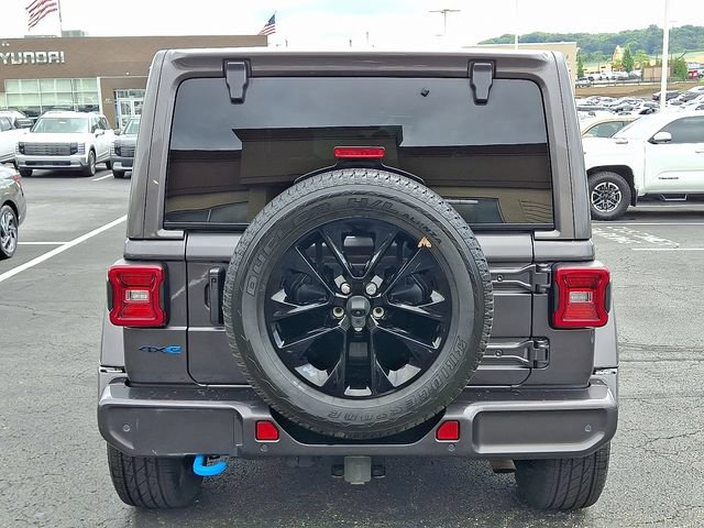 Used 2021 Jeep Wrangler Unlimited Sahara AWD/4WD image 5