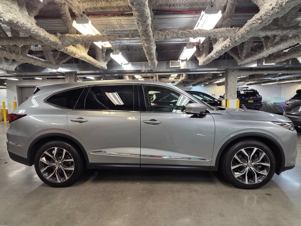 Certified 2023 Acura MDX w/ Technology Package AWD/4WD image 6