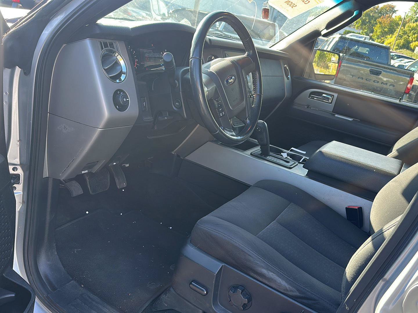 Used 2016 Ford Expedition EL XLT AWD/4WD image 6