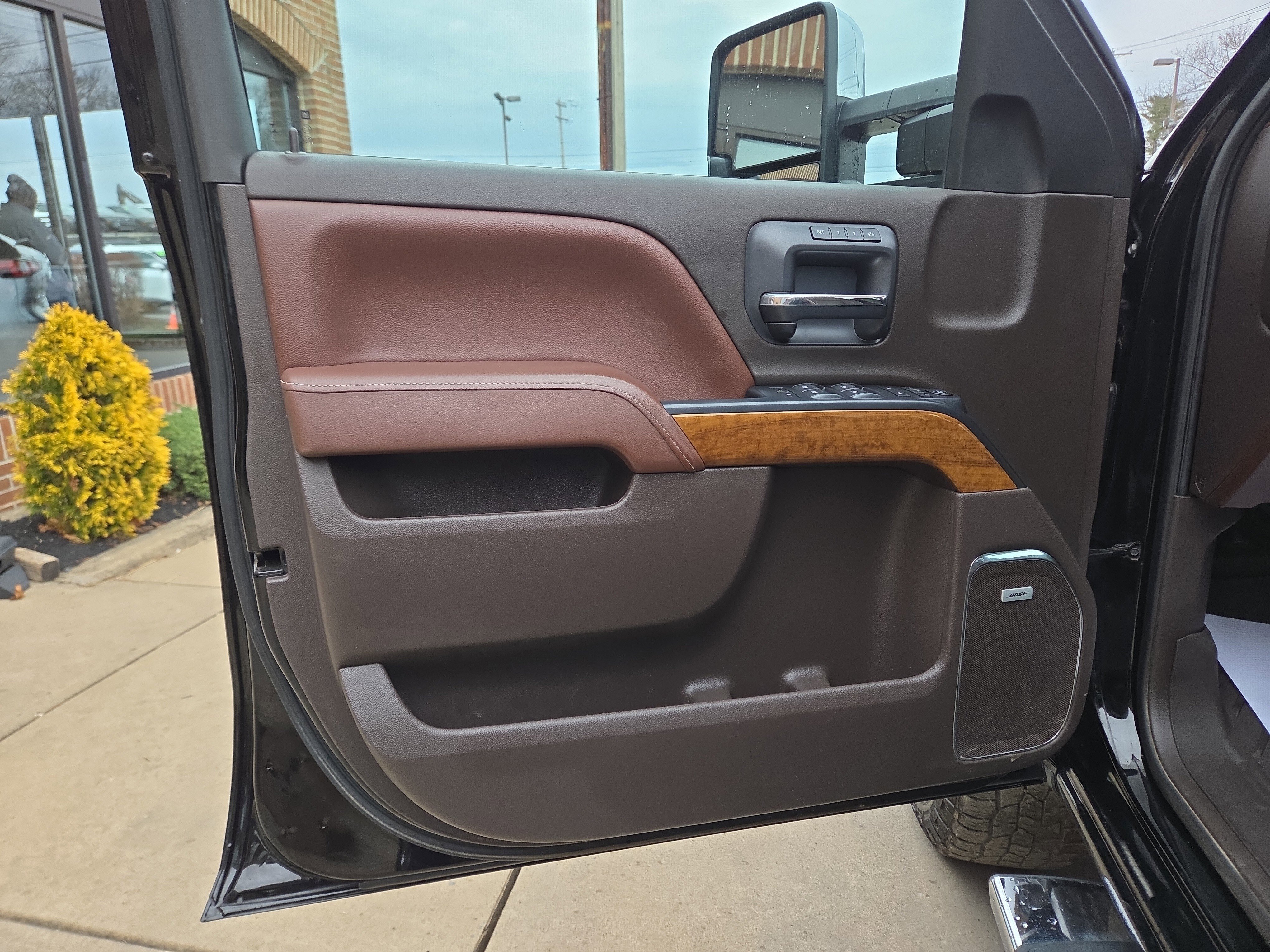 Used 2019 Chevrolet Silverado 3500 High Country w/ Duramax Plus Package image 15