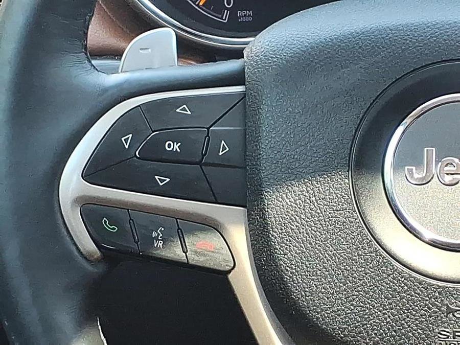 Used 2015 Jeep Grand Cherokee Summit w/ Platinum Series Group AWD/4WD image 25