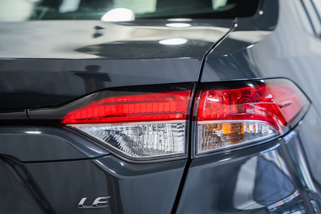 Used 2024 Toyota Corolla LE image 6