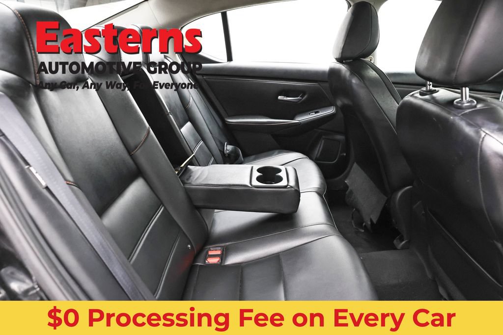 Used 2023 Nissan Sentra SR w/ SR Premium Package FWD image 24