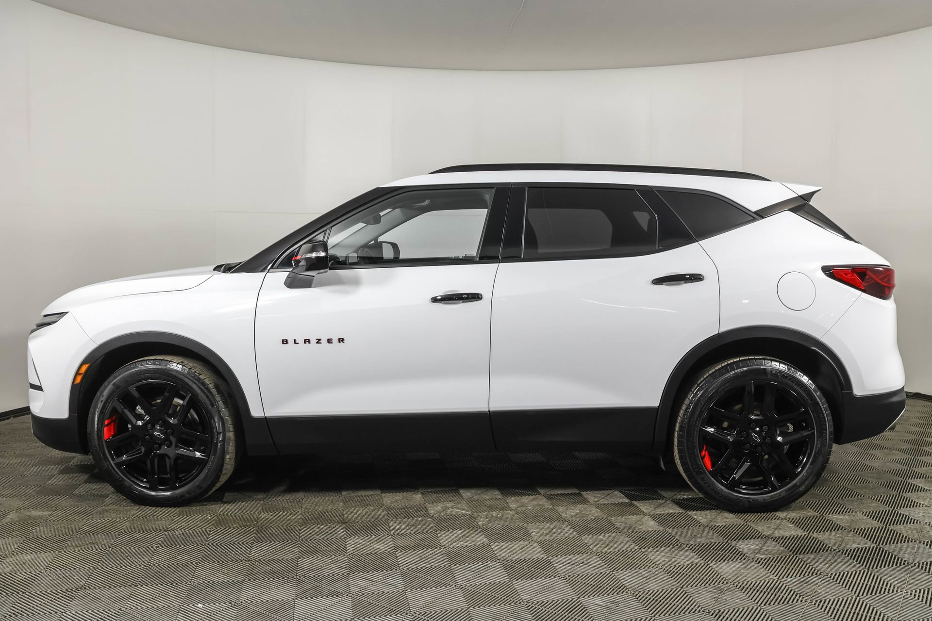 Used 2023 Chevrolet Blazer LT w/ LPO, Floor Liner Package AWD/4WD image 23